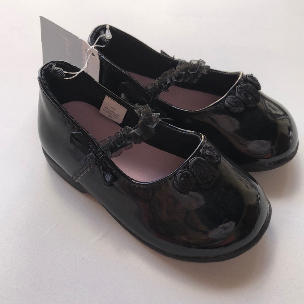Baby girl shoes NWT